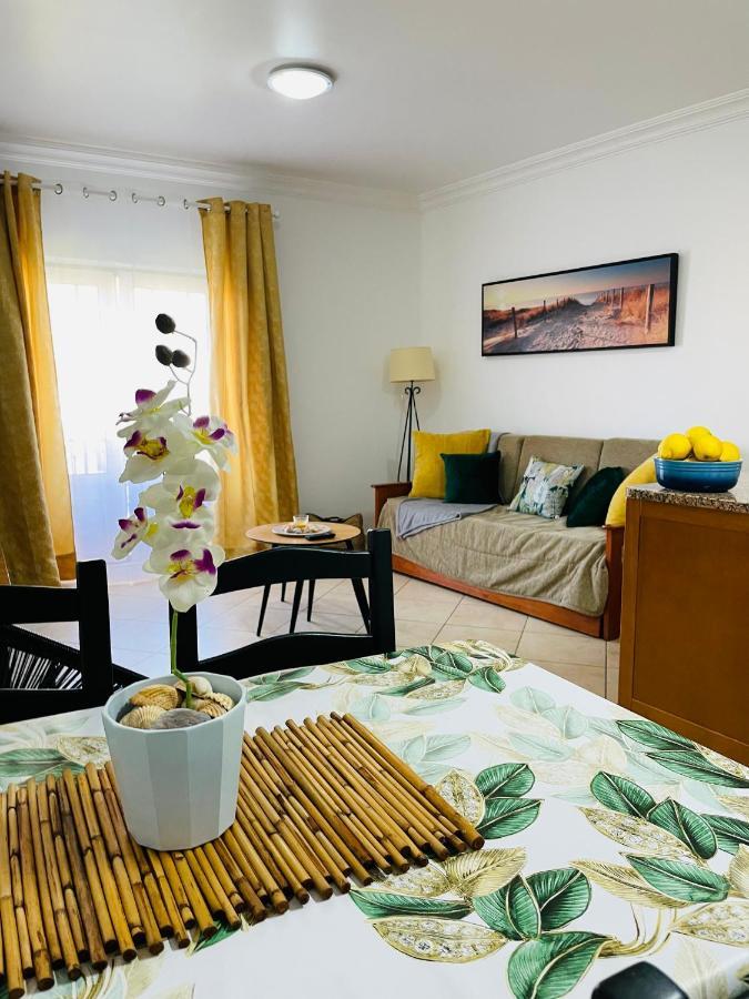 Seashell Apartment Oura อัลบูเฟรา ภายนอก รูปภาพ